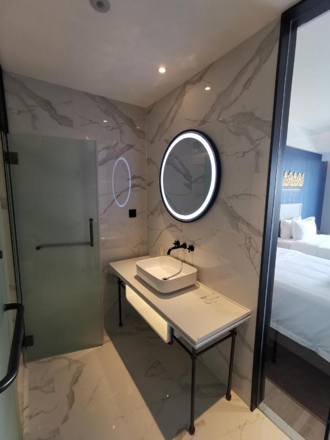 Tian Yi International Hotel 天艺国际酒店 Πνομ Πενχ Εξωτερικό φωτογραφία