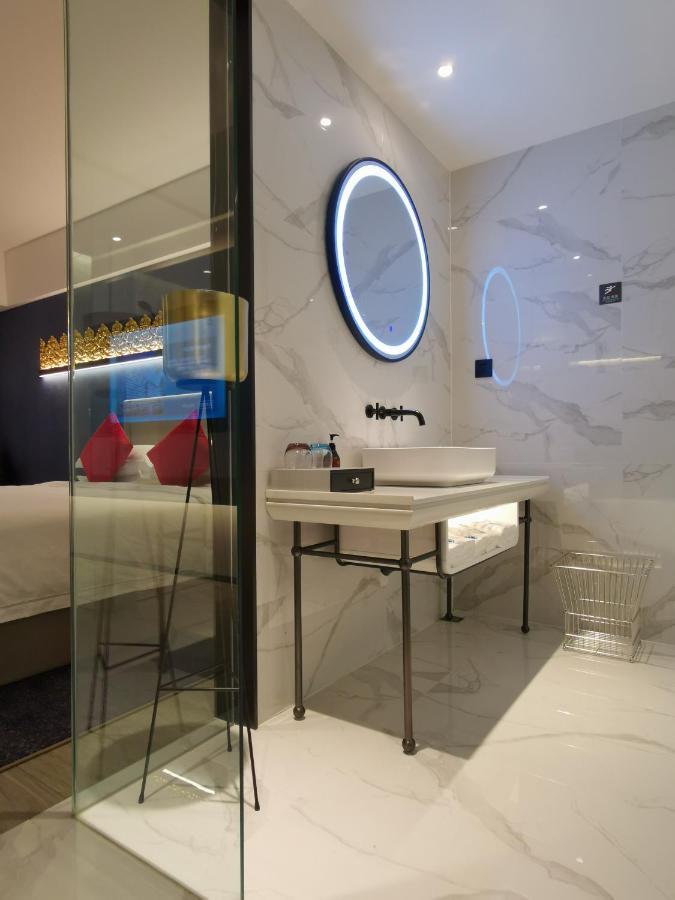 Tian Yi International Hotel 天艺国际酒店 Πνομ Πενχ Εξωτερικό φωτογραφία